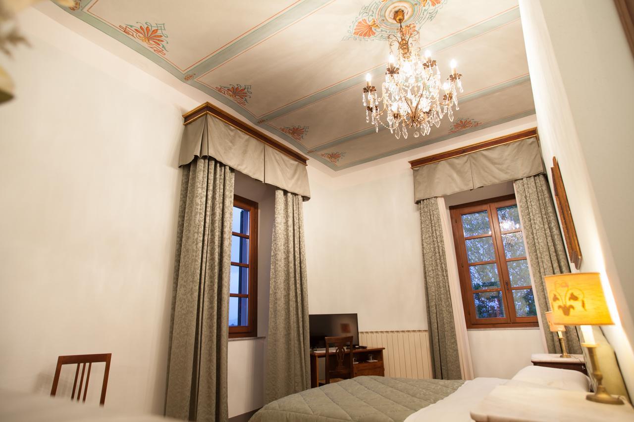 Relais Villa Scarfantoni B&B Montemurlo Buitenkant foto