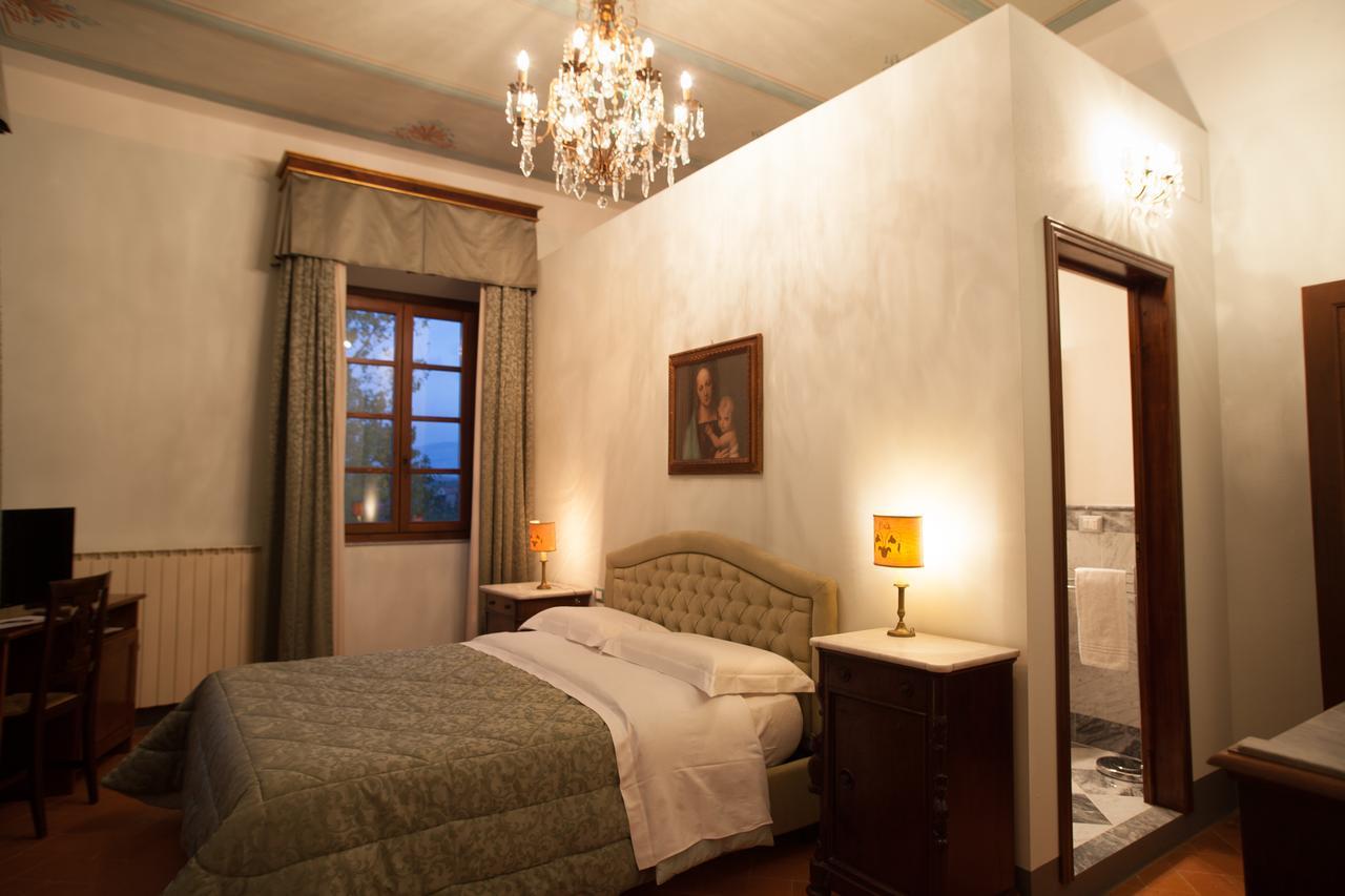 Relais Villa Scarfantoni B&B Montemurlo Buitenkant foto