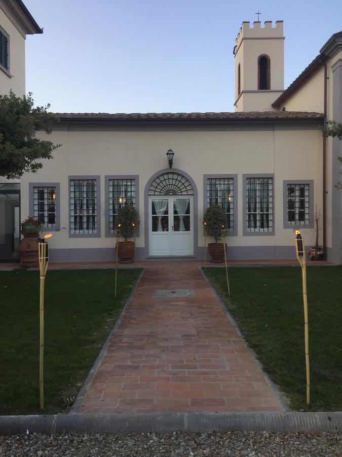 Relais Villa Scarfantoni B&B Montemurlo Buitenkant foto
